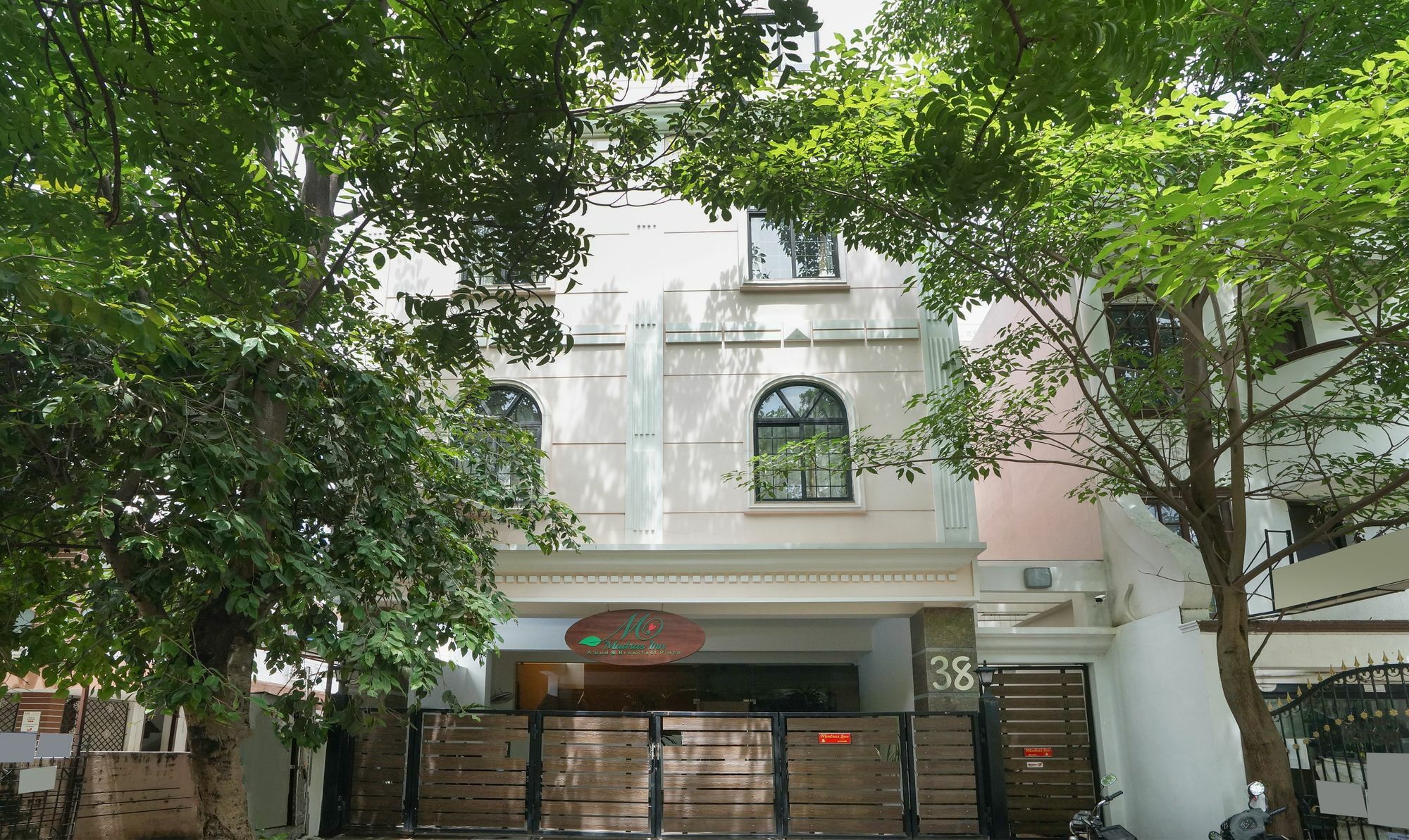 Treebo Trend Madras Inn Exterior photo